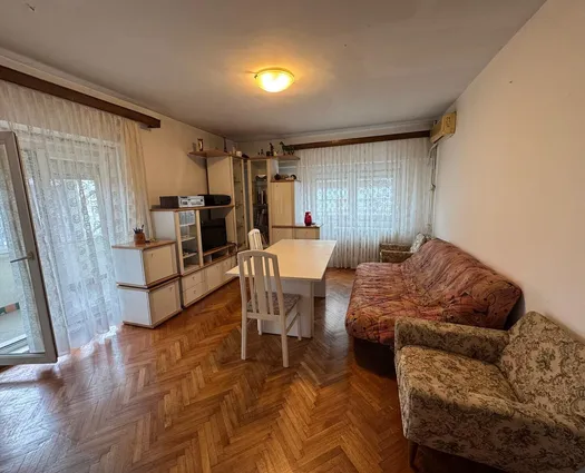 Apartament 3 camere Kiseleff, 65 mp