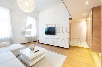 Apartament lux cu 2 camere de inchriat ultracentral in Oradea anunturi imobiliare Bihor