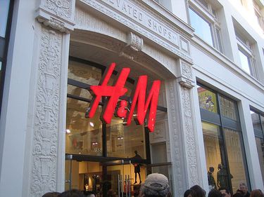 H&M intră pe piaţa din Singapore
