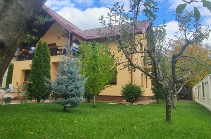 Casă - 4 camere de vanzare VALEA LUPULUI - Iasi anunturi imobiliare Iasi