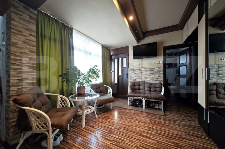 Apartament 3 camere de vanzare IORGA - Bihor anunturi imobiliare Bihor