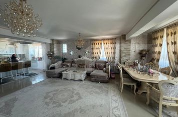 Apartament 4 camere de vanzare RADAUTI - Suceava anunturi imobiliare Suceava