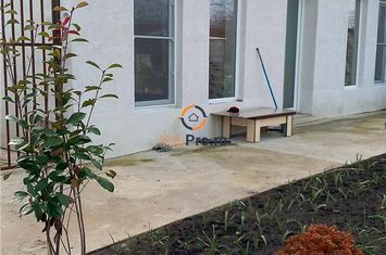 Casă - 4 camere de vanzare VARIAS - Timis anunturi imobiliare Timis