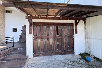 Vilă - 5 camere de vanzare TARGOVISTE - Dambovita anunturi imobiliare Dambovita