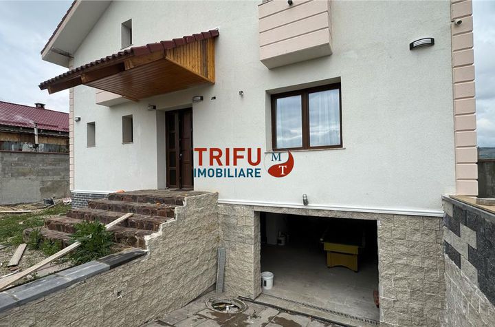 Vilă - 4 camere de vanzare CENTRAL - Alba anunturi imobiliare Alba