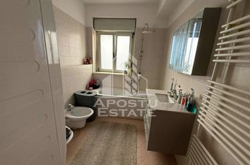 Apartament 3 camere, PetFriendly, loc de parcare , Complex Ring anunturi imobiliare Timis