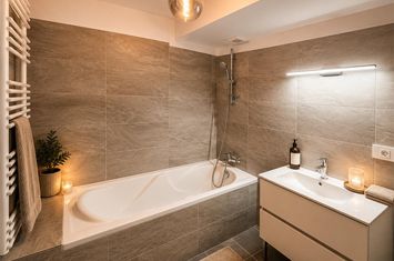 Garsonieră de vanzare SCHEI - Brasov anunturi imobiliare Brasov
