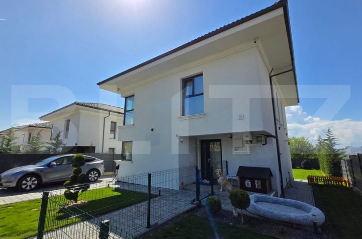Casă - 4 camere de vanzare CLUJ-NAPOCA - Cluj anunturi imobiliare Cluj