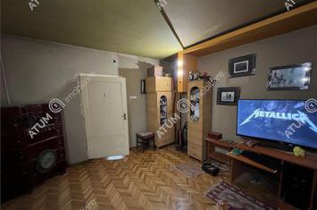 Vilă - 3 camere de vanzare TREI STEJARI - Sibiu anunturi imobiliare Sibiu