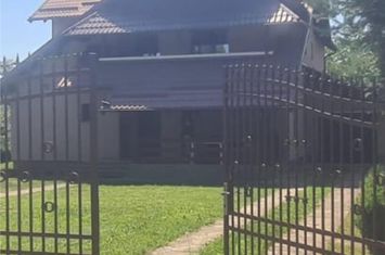 Vilă - 6 camere de vanzare BREAZA - Prahova anunturi imobiliare Prahova