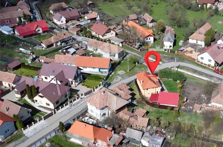 Casă - 3 camere de vanzare EXTERIOR EST - Mures anunturi imobiliare Mures
