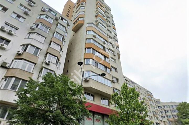 Inchiriez apartament 2 camere Calea Dorobanti,la 7 minute metrou Stefan cel Mare,renovat,bloc reabilitat termic. anunturi imobiliare Bucuresti