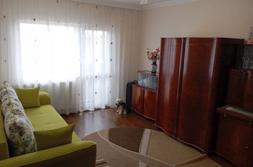 Apartament 3 camere de vanzare CAMPIA TURZII - Cluj anunturi imobiliare Cluj