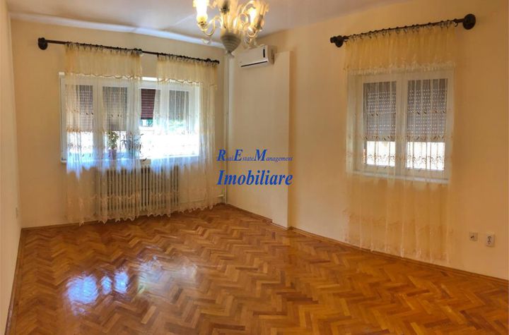 Vilă - 7 camere de inchiriat BANU MANTA - Bucuresti anunturi imobiliare Bucuresti