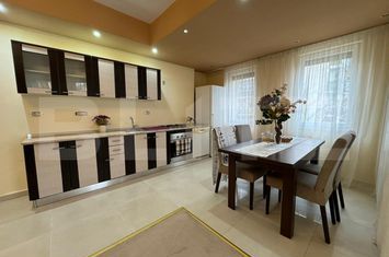 Apartament 2 camere de vanzare ROGERIUS - Bihor anunturi imobiliare Bihor
