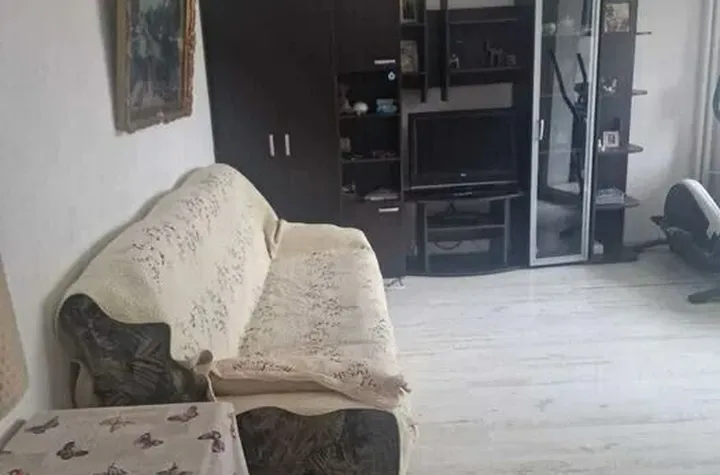 Apartament 3 camere, decomandat , etajul 1/10 anunturi imobiliare Bucuresti
