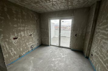 Apartament 4 camere de vanzare CLUJ-NAPOCA - Cluj anunturi imobiliare Cluj