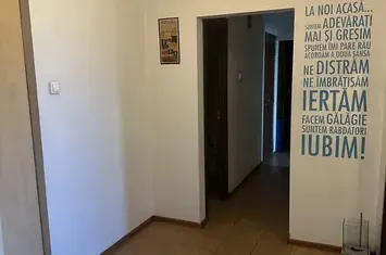 Apartament 3 camere de vanzare VITAN - Bucuresti anunturi imobiliare Bucuresti
