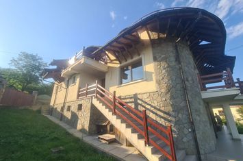 Vila de vânzare sau închiriere în Breaza - Zona Breaza de Sus anunturi imobiliare Prahova