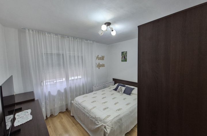 Apartament 2 camere de vanzare TARGU-JIU - Gorj anunturi imobiliare Gorj