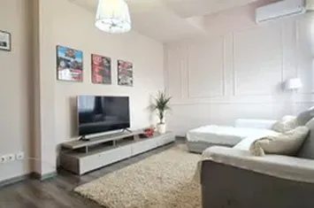 2 camere insorit, mobilat, utilat, parcare, House Residence - Tractorul anunturi imobiliare Brasov