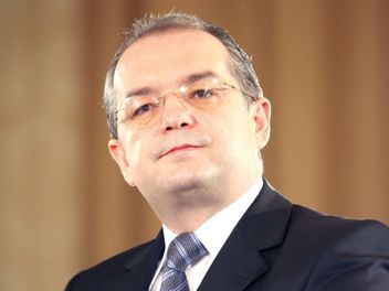 E. Boc: Prima Casă ar putea deveni operaţional săptămâna viitoare