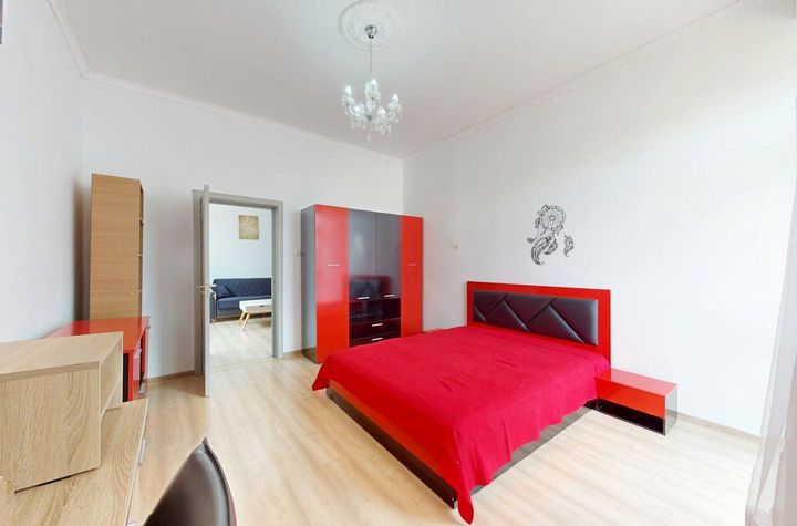 Apartament 3 camere deosebit 115 mp P-ta Sf. Vineri Comision 0% anunturi imobiliare Bucuresti