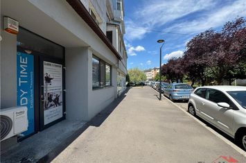 Spațiu comercial de vanzare EST - Vrancea anunturi imobiliare Vrancea