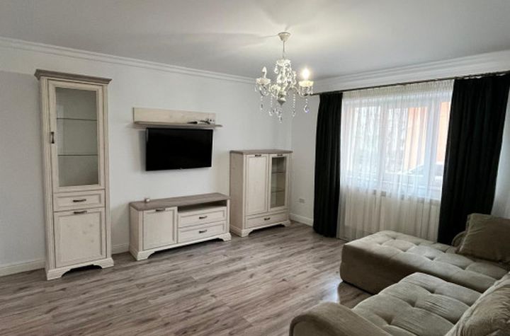 Apartament 3 camere de inchiriat RADAUTI - Suceava anunturi imobiliare Suceava