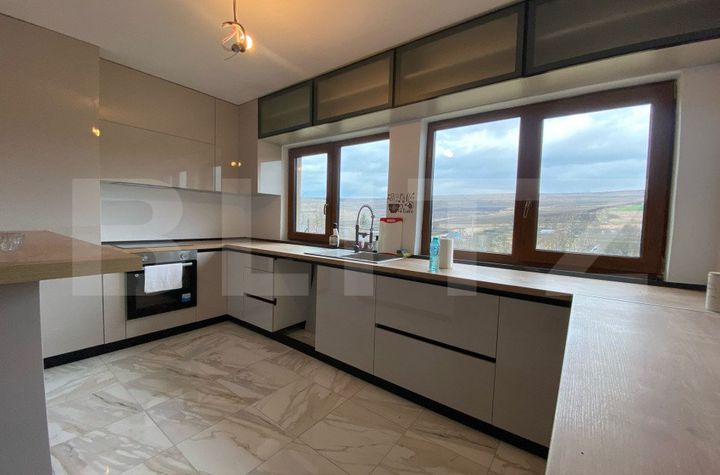 Casă - 4 camere de vanzare CAMPENESTI - Cluj anunturi imobiliare Cluj