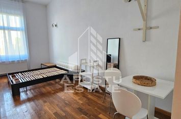 Apartament tip studio, 30 mp utili, Ultracentral anunturi imobiliare Arad