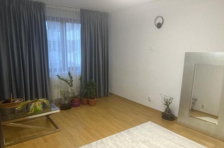Apartament 3 camere de vanzare GORJULUI - Bucuresti anunturi imobiliare Bucuresti