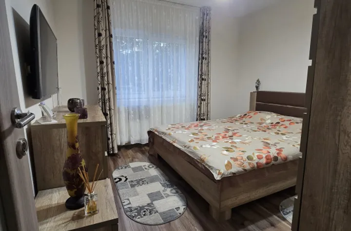 Apartament 3 camere de vanzare TURDA - Cluj anunturi imobiliare Cluj
