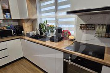 Apartament 3 camere de vanzare FLORESTI - Cluj anunturi imobiliare Cluj