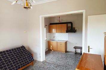Casă individuală 75 mp, teren 1.700 mp în Provatas anunturi imobiliare Grecia