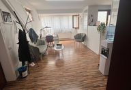 550 €, Spațiu comercial