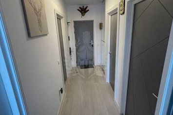 2 CAMERE / WHITE TOWER / MOBILAT SI UTILAT / BULEVARDUL BUCURESTI anunturi imobiliare Prahova