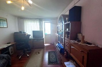 Apartament 2 camere de vanzare REPUBLICII - Prahova anunturi imobiliare Prahova