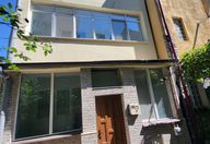 200.000 €, Casă