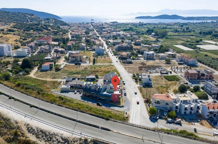 Apartament 2 camere, 77 mp, parter — Nea Peramos anunturi imobiliare Grecia