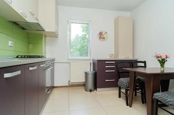 DE INCHIRIAT, 3 CAMERE CU 2 BAI, IN TATARASI, BLOCUL CU POSTA anunturi imobiliare Iasi