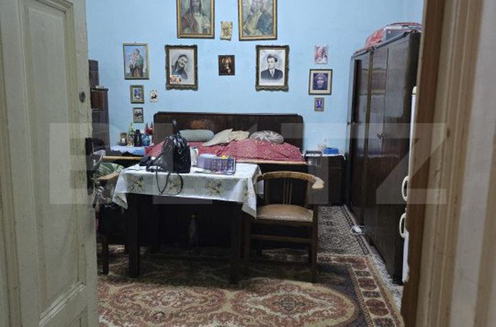 Casă - 6 camere de vanzare SATU MARE - Satu Mare anunturi imobiliare Satu Mare