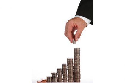 Dobanzile la creditele in lei reincep sa scada