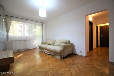 Apartament 3 camere 58 mp