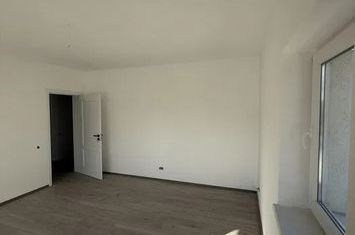 Apartament 2 camere de vanzare BARTOLOMEU - Brasov anunturi imobiliare Brasov