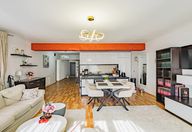 168.700 €, Apartament 3 camere