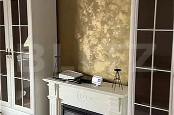 Apartament 3 camere de vanzare DEMOCRATIEI - Prahova anunturi imobiliare Prahova