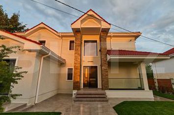 Casă - 5 camere de vanzare IASI - Iasi anunturi imobiliare Iasi