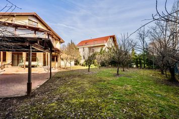 Vilă exclusivistă Pipera | complex Parcul de la Pădure anunturi imobiliare Bucuresti