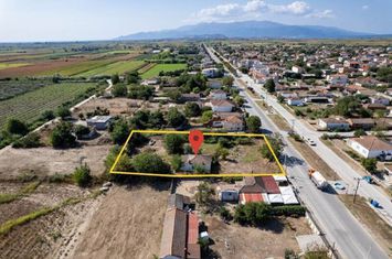 Casă 70 mp pe teren 2.400 mp în Nea Karia anunturi imobiliare Grecia